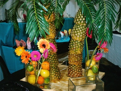 Thanksgiving Decoration Ideas on Tropical Beach Summer Party Ideas And Supplies   She Plans Parties